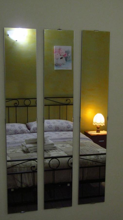 La Bella Addormentata Bed & Breakfast Chieti Bagian luar foto