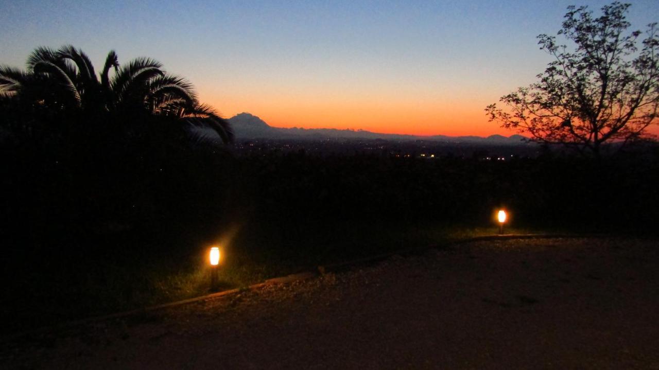 La Bella Addormentata Bed & Breakfast Chieti Bagian luar foto